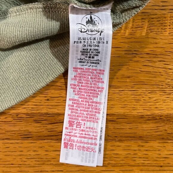 Disney Coco Remember Me Lightweight Hoodie Large NWT - Picture 9 of 14